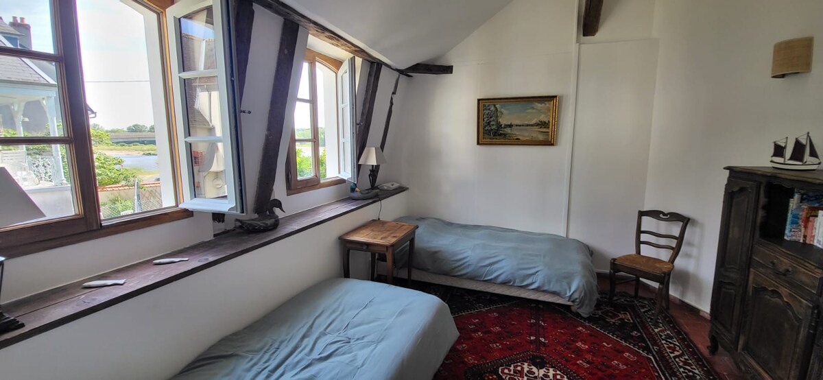 La chambre 2 et ses deux lits simples